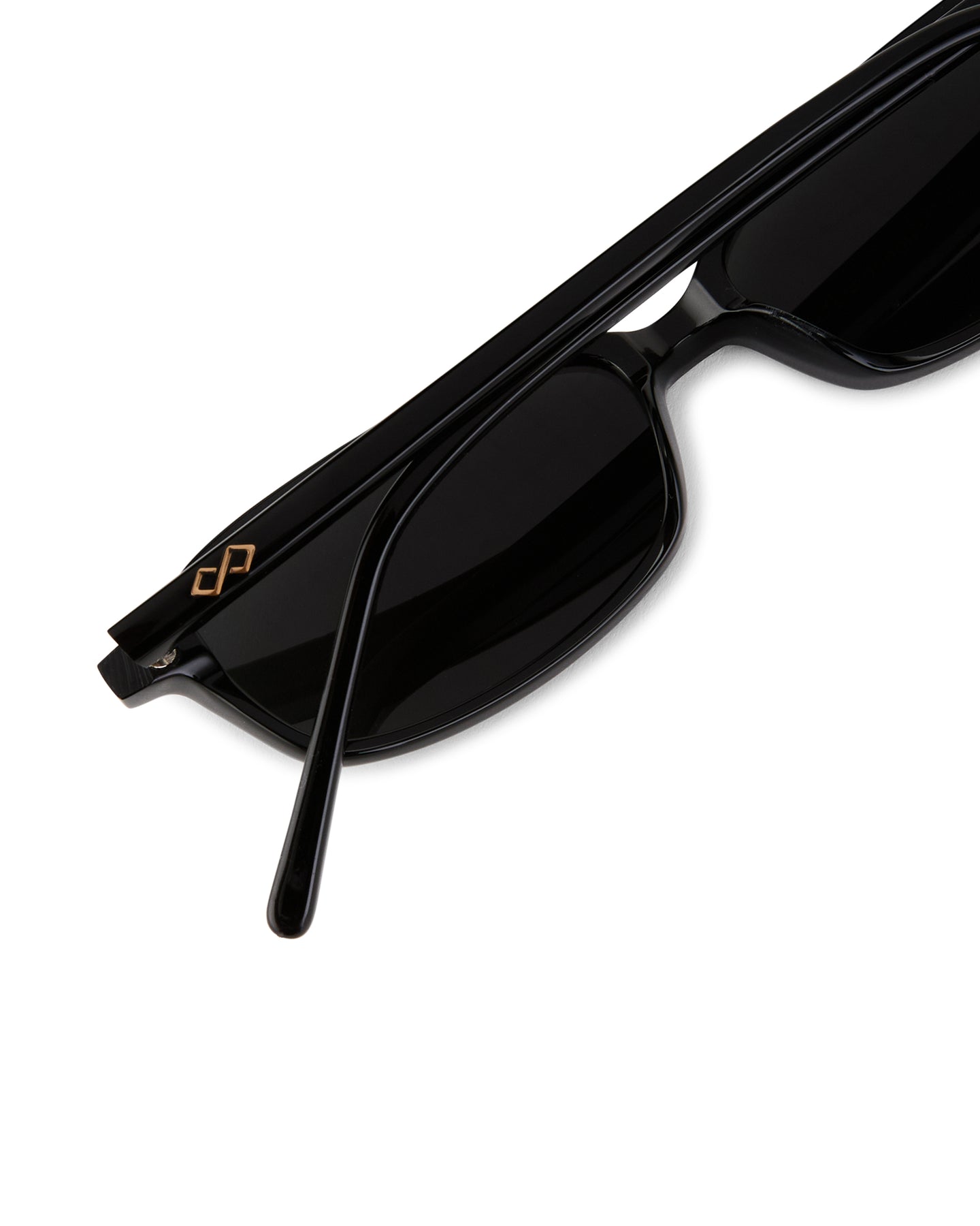 Discover Gala Black Sunglasses for Women – Stylish UV Protection, Available in USA, UK, Canada & UAE